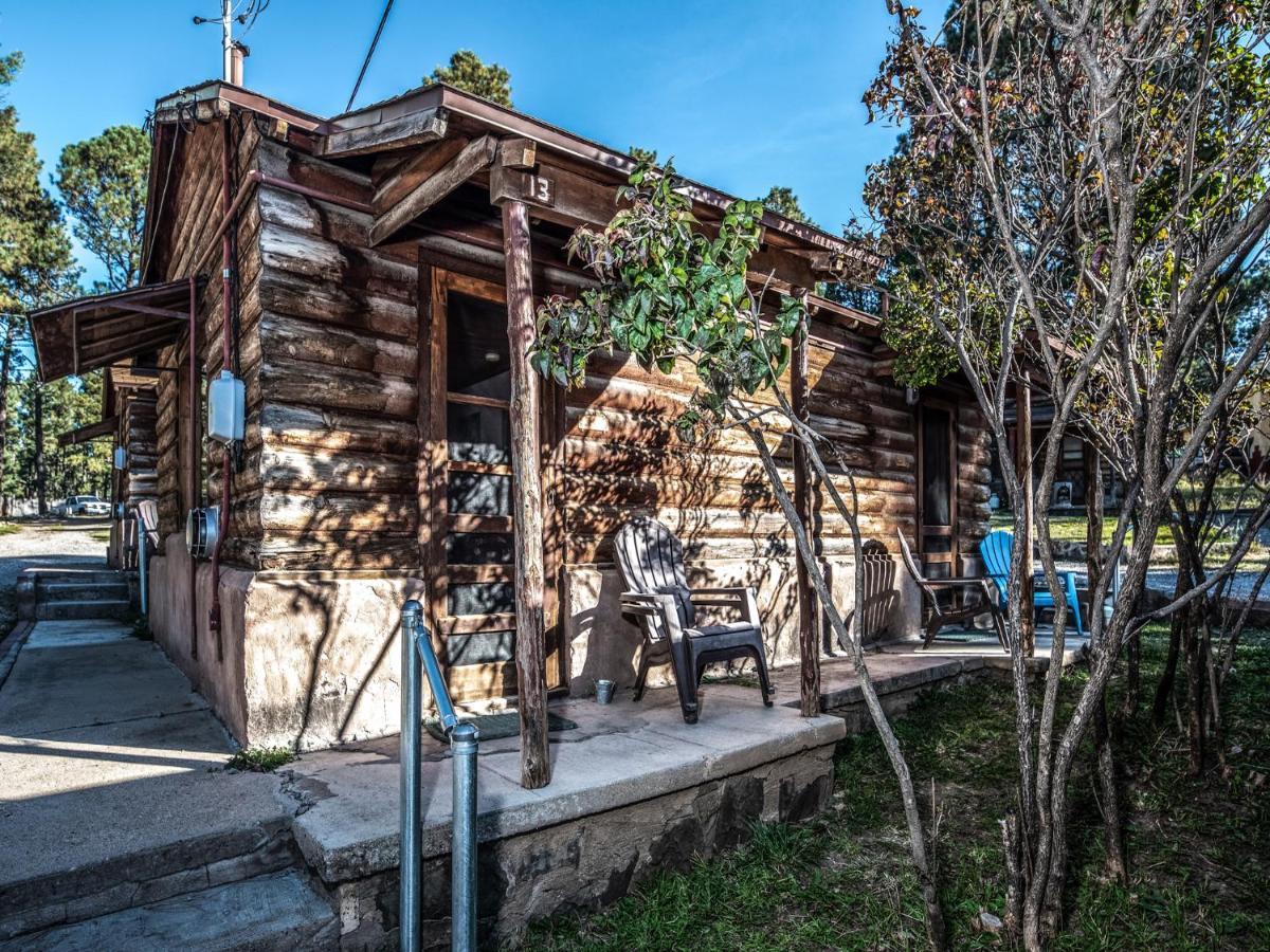 Apache Village Cabinette 13, Queen Bed, Midtown, Sleeps 2 Ruidoso Extérieur photo