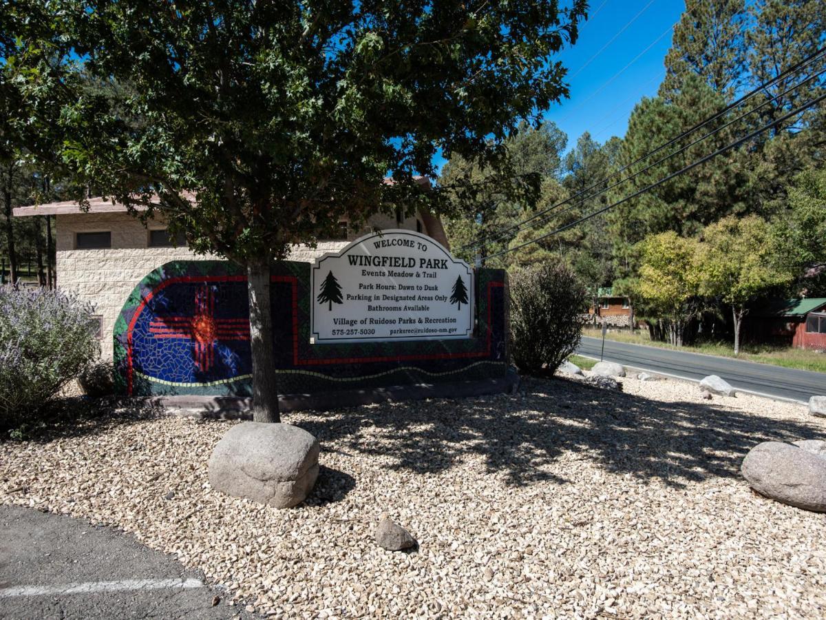 Apache Village Cabinette 13, Queen Bed, Midtown, Sleeps 2 Ruidoso Extérieur photo
